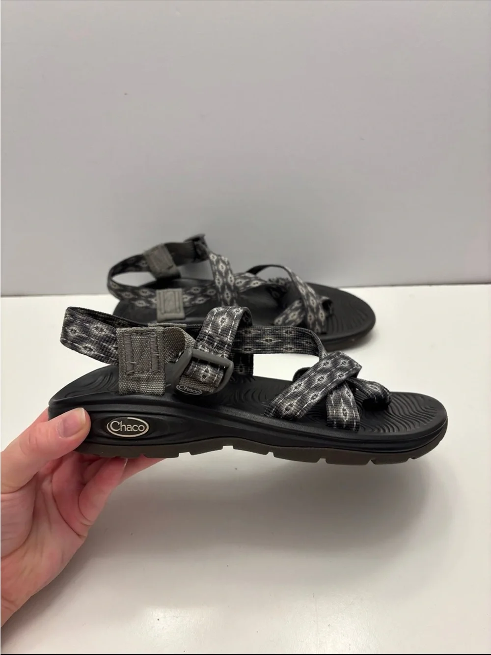 Women’s Chaco Zvolv X2 Sandal Size 8